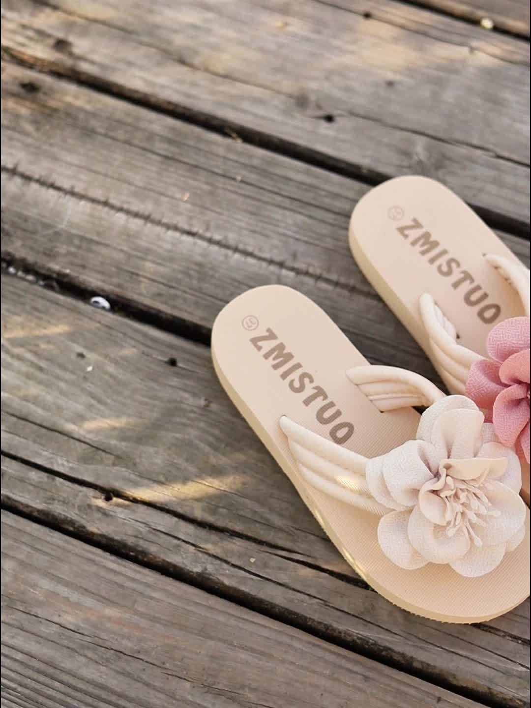 Women's Floral Flip-Flops - Comfortable Summer Beach Slides, Casual Open Toe Sandals with Soft Sole - For Women - Perfect for Summer Beach, Poolside & Casual Wear - Ideal Gift for Summer